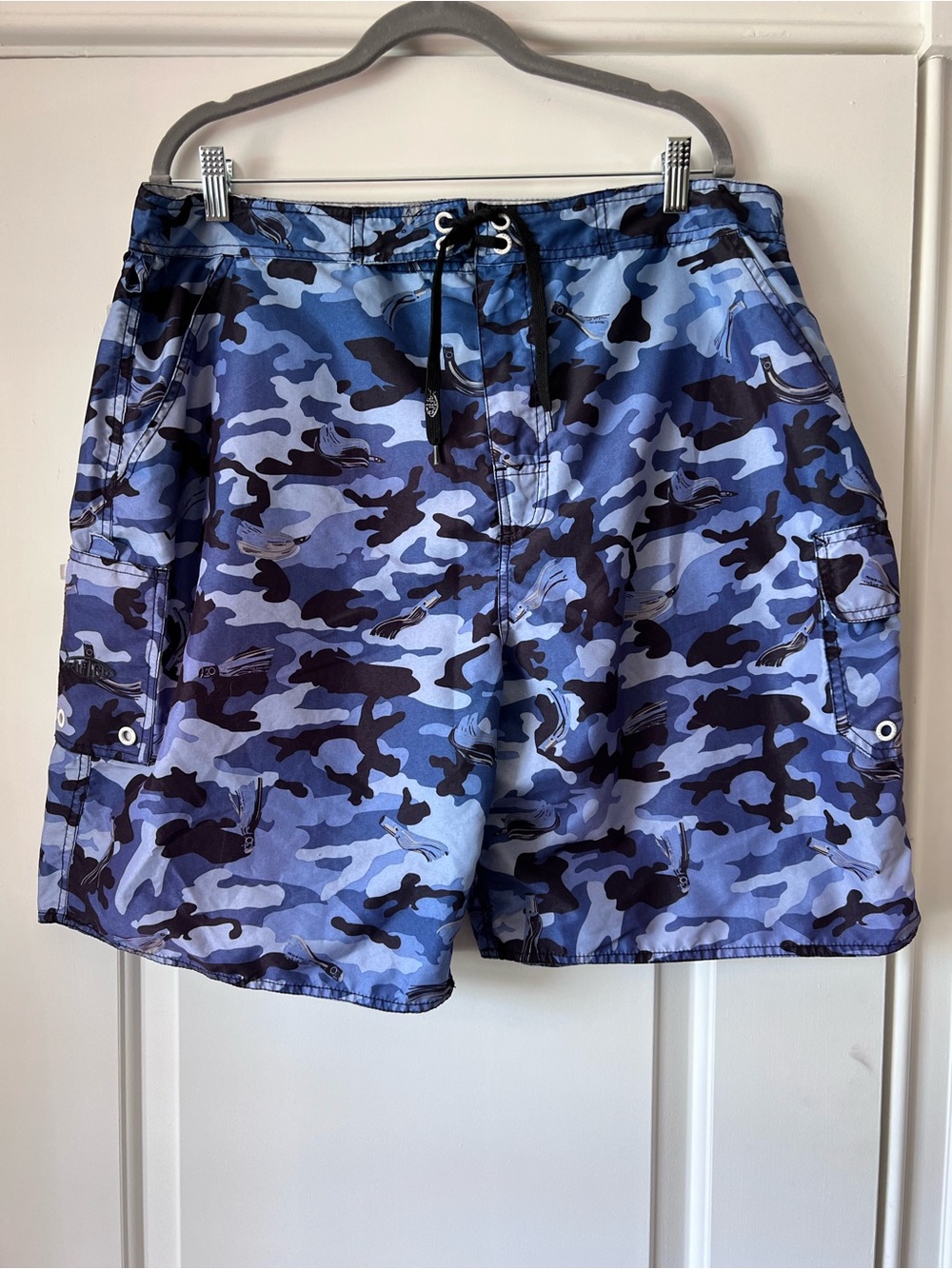 AFTCO Camo Board Shorts Swim Fishing Lures Cargo Blue